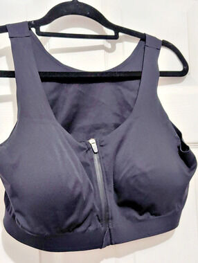 Zyia Active Zip-Front Bra *High-Support Black